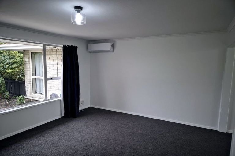 Photo of property in 2/8 Bowen Street, Upper Riccarton, Christchurch, 8041