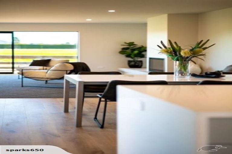 Photo of property in 7 Grey View Grove, Rangiora, 7400