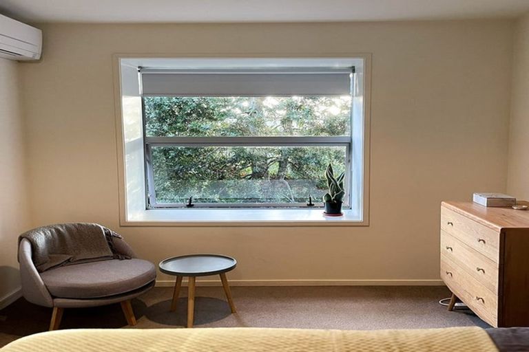 Photo of property in 76h Edmonton Road, Henderson, Auckland, 0612