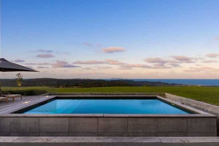 Photo of property in 1612p Pakiri Road, Tomarata, Wellsford, 0972