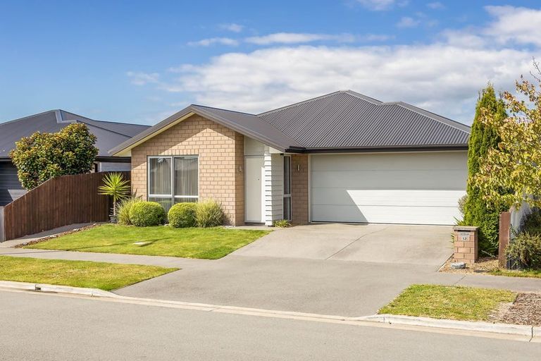 Photo of property in 12 Hurutini Way, Halswell, Christchurch, 8025