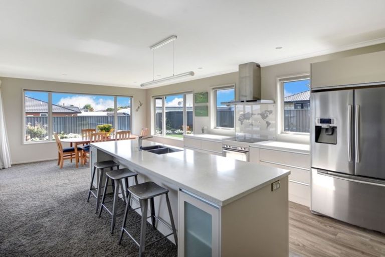 Photo of property in 12 Heathfield Drive, Mosgiel, 9024