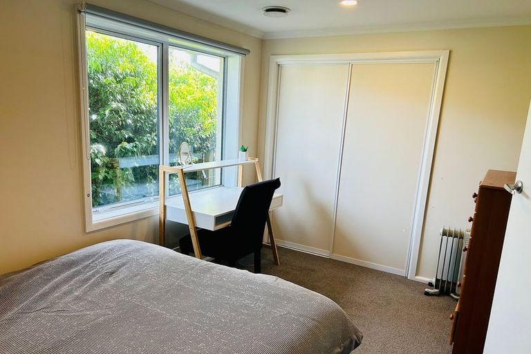 Photo of property in 60 Hounslow Street, Ilam, Christchurch, 8041