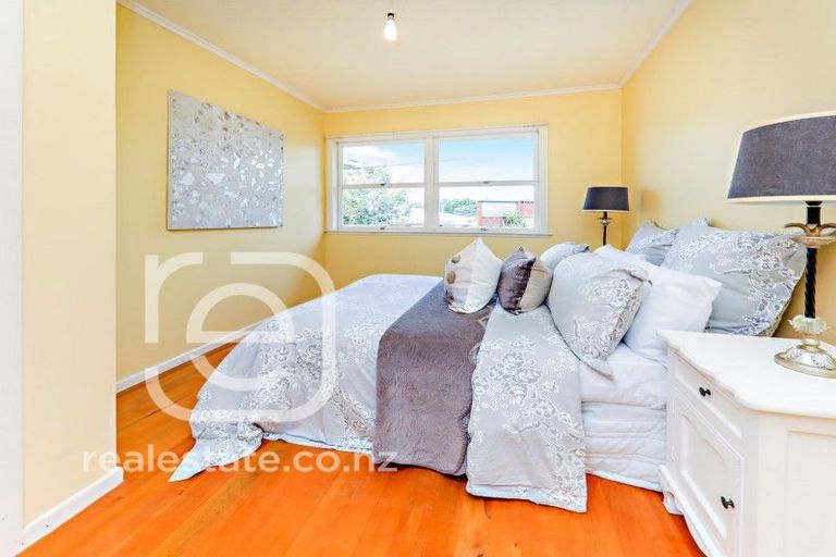Photo of property in 42 Gordon Avenue, Milford, Auckland, 0620
