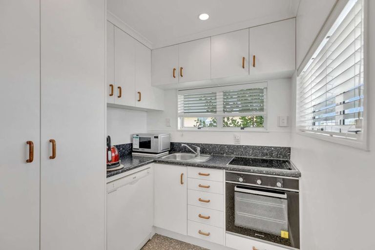 Photo of property in 4 Thomas Place, Foxton Beach, Foxton, 4815