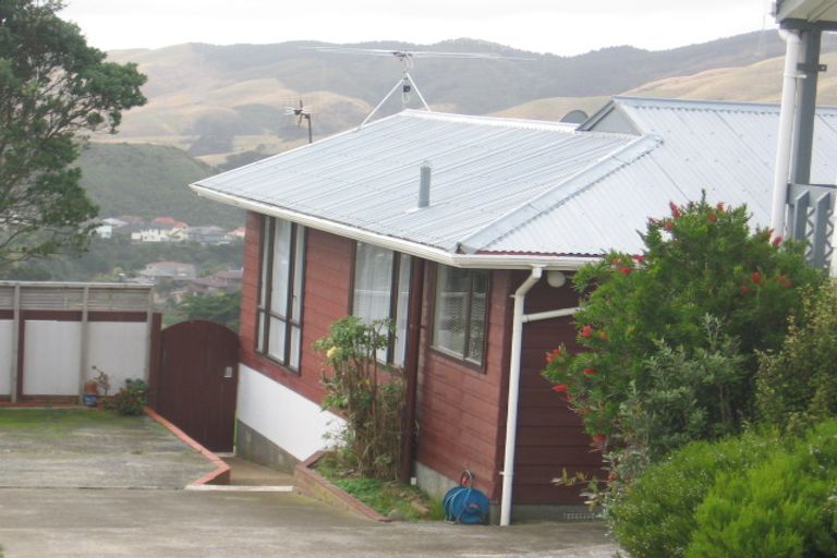 Photo of property in 8a Anaheim Place, Churton Park, Wellington, 6037