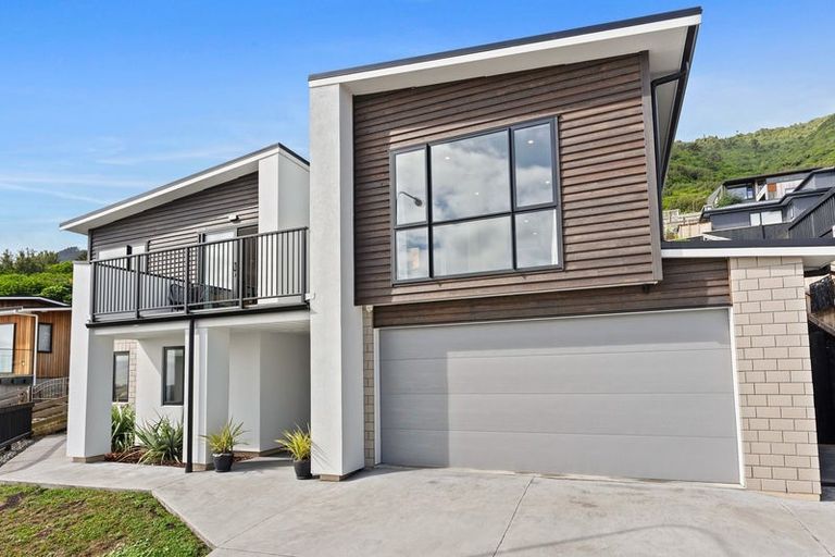 Photo of property in 11 Wilson Way, Waikanae, 5036