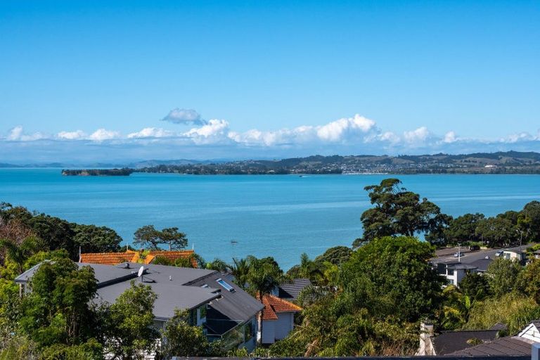 Photo of property in 1 Page Point, Mellons Bay, Auckland, 2014