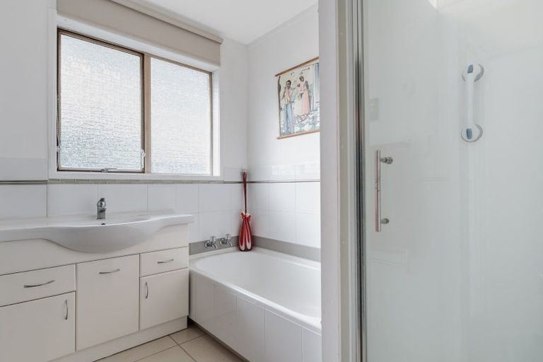 Photo of property in 1 Sunny Bay Road, Matua, Tauranga, 3110