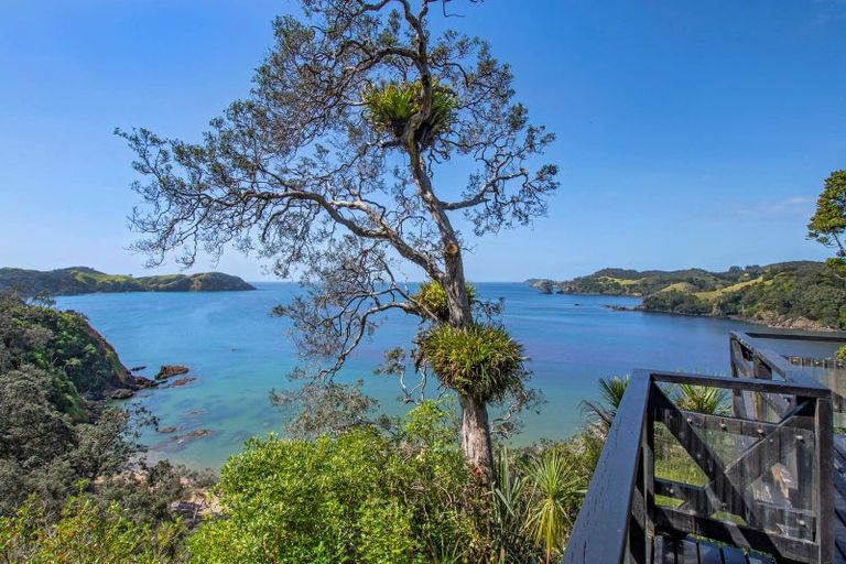 Photo of property in 73 Webb Road, Helena Bay, Hikurangi, 0184