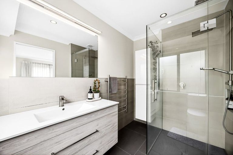 Photo of property in 15 Harvest Drive, Henderson, Auckland, 0612