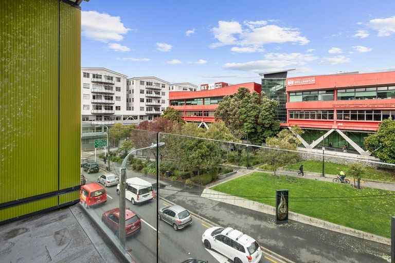Photo of property in Dual Apartments, 308/142 Vivian Street, Te Aro, Wellington, 6011