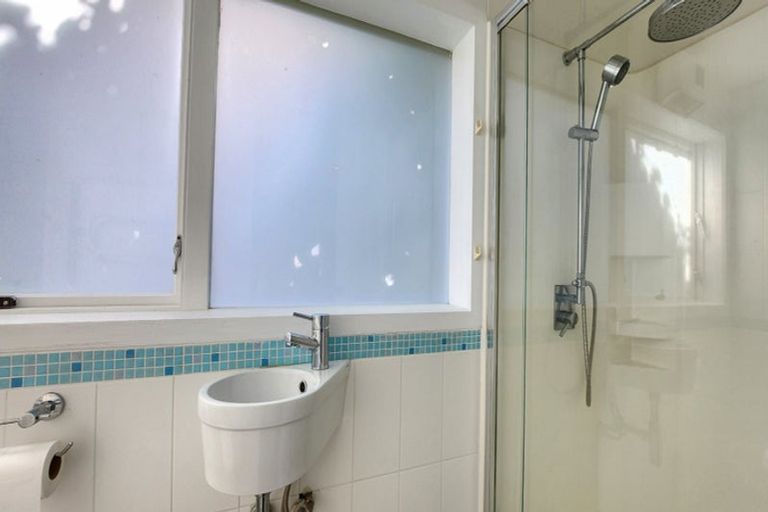 Photo of property in 7 Chisbury Street, Churton Park, Wellington, 6037