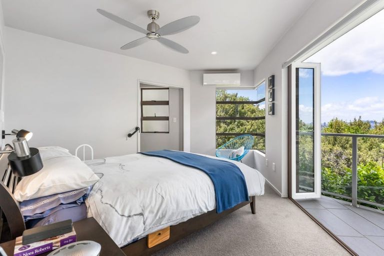 Photo of property in 109 Onetaunga Road, Chatswood, Auckland, 0626