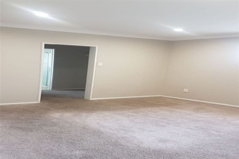 Photo of property in 33a Hamilton Road, Papatoetoe, Auckland, 2025