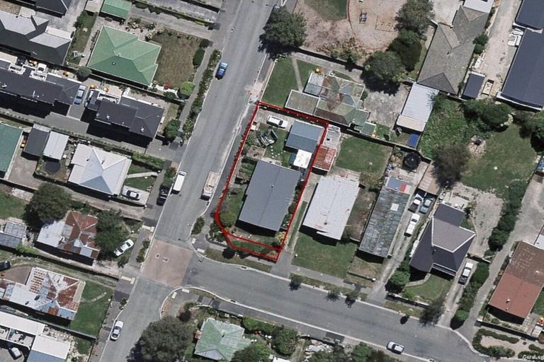 Photo of property in 36 Grafton Street, Waltham, Christchurch, 8011