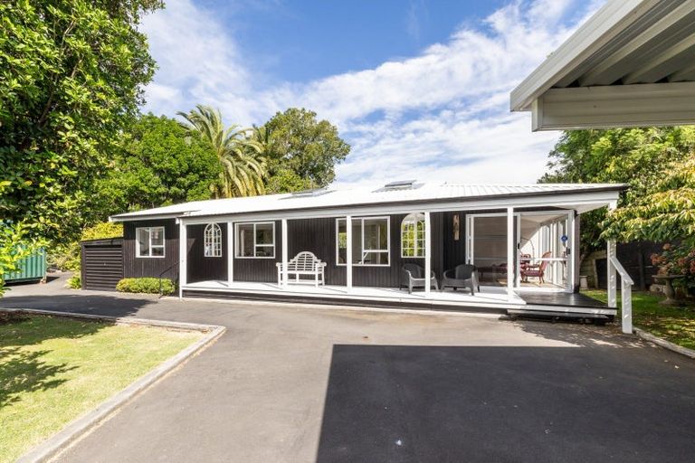 Photo of property in 2 Nigel Street, Havelock North, 4130