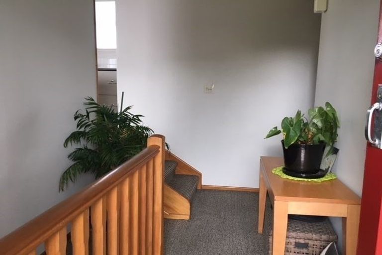 Photo of property in 116a Mcleod Road, Te Atatu South, Auckland, 0610