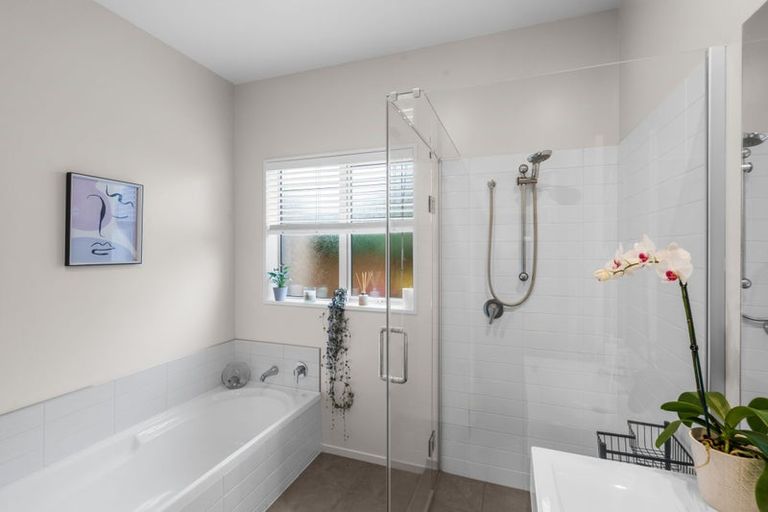 Photo of property in 3 Brookwater Avenue, Northwood, Christchurch, 8051