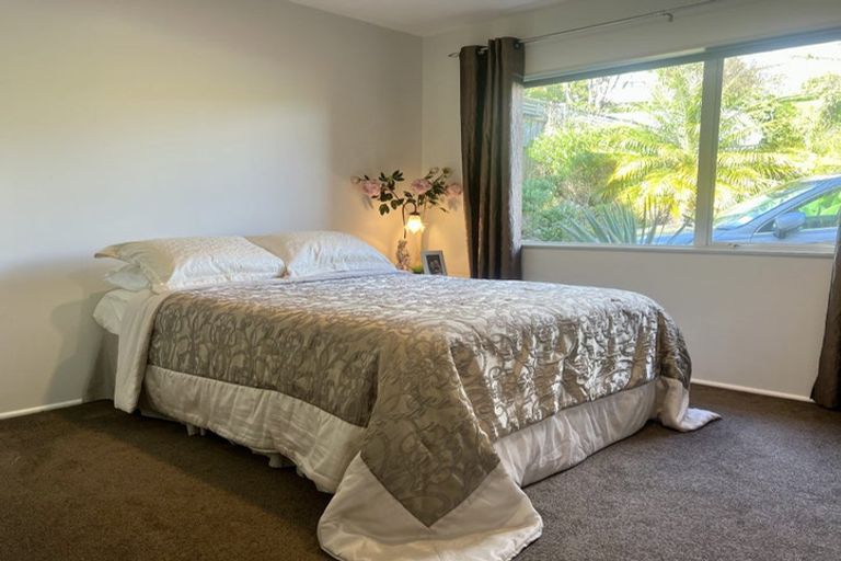 Photo of property in 218 Greenhithe Road, Greenhithe, Auckland, 0632