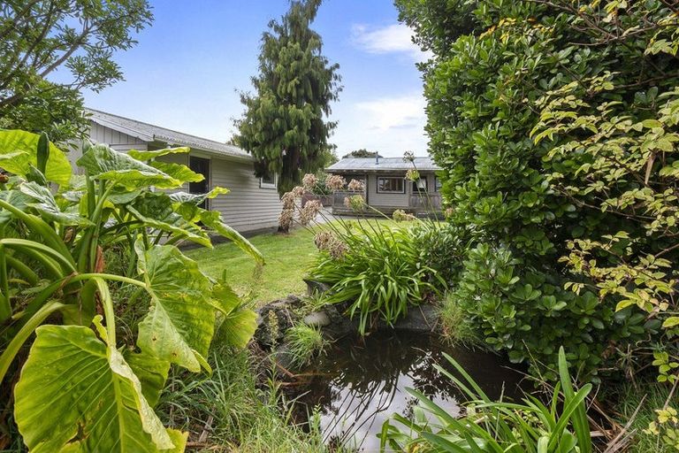 Photo of property in 22 Waterloo Crescent, Hokowhitu, Palmerston North, 4410
