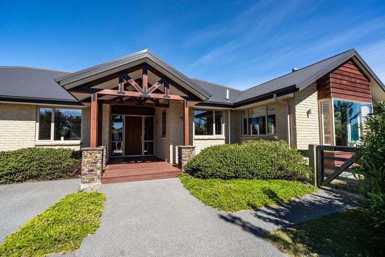 Photo of property in 2 Fairhurst Place, Rolleston, 7614