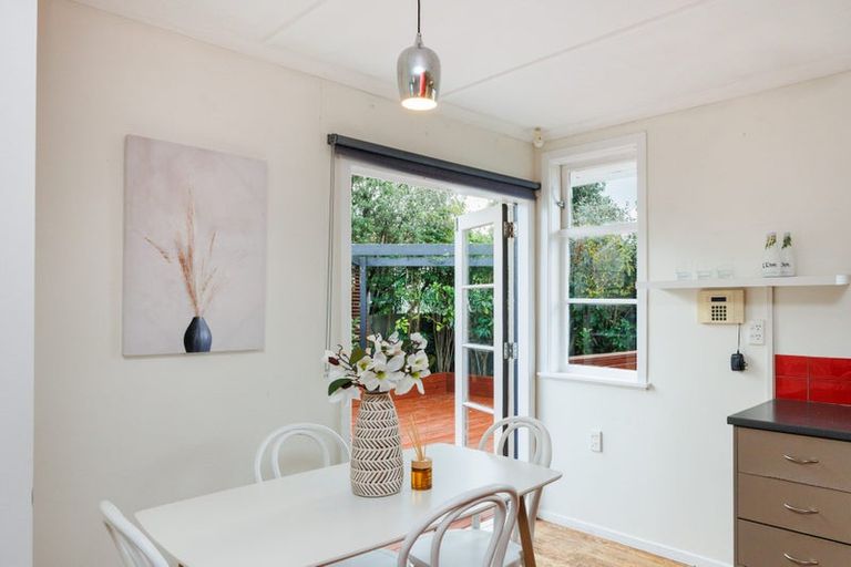 Photo of property in 28a Cambridge Street, Milson, Palmerston North, 4414