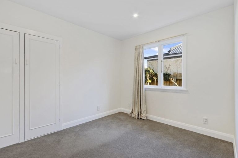 Photo of property in 116 Riverlaw Terrace, Saint Martins, Christchurch, 8022