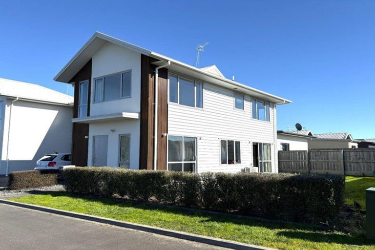 Photo of property in 2/25 Hapori Avenue, Baverstock, Hamilton, 3289