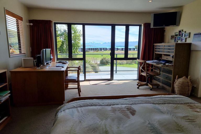 Photo of property in 19 D'archiac Drive, Lake Tekapo, 7999