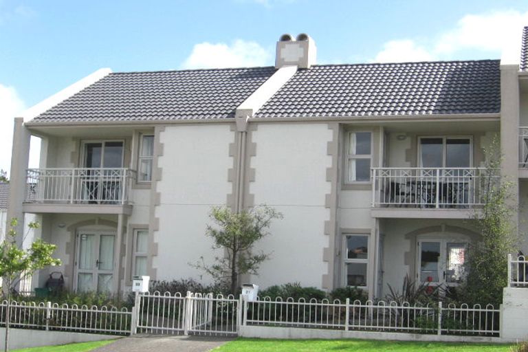 Photo of property in 21 Mt Lebanon Lane, Henderson, Auckland, 0612