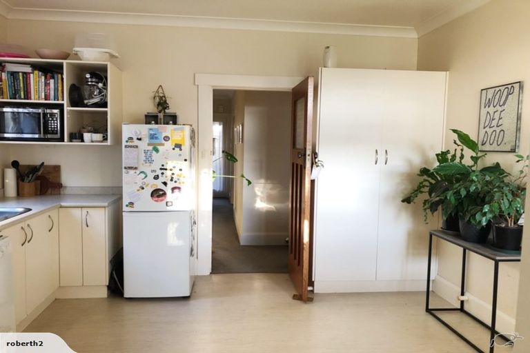 Photo of property in 29 Thompson Street, Mount Cook, Wellington, 6011