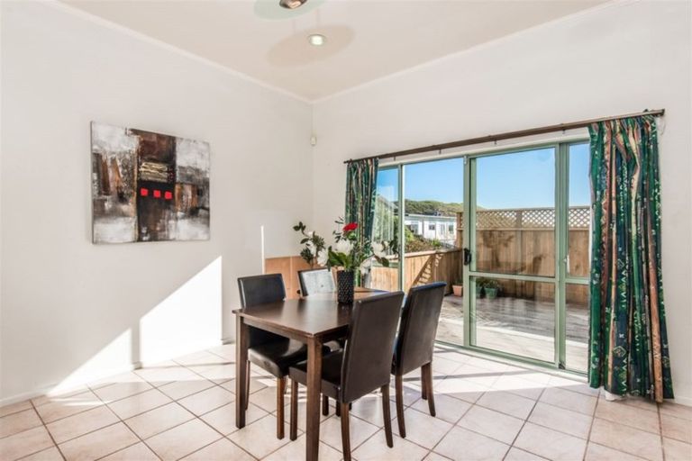 Photo of property in 3 Bathgate Street, Johnsonville, Wellington, 6037