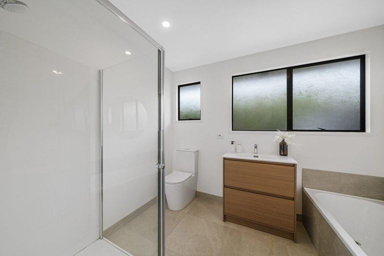 Photo of property in 2a Barclay Place, Burwood, Christchurch, 8061