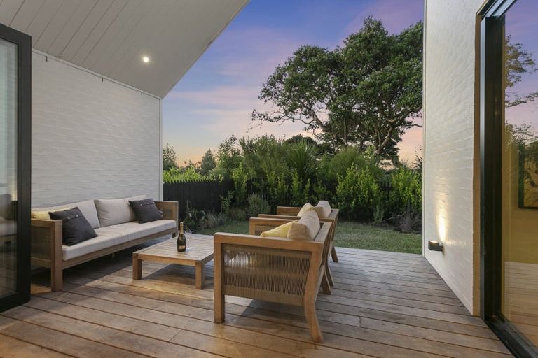 Photo of property in 7 Jack Seabrook Road, Hobsonville, Auckland, 0616