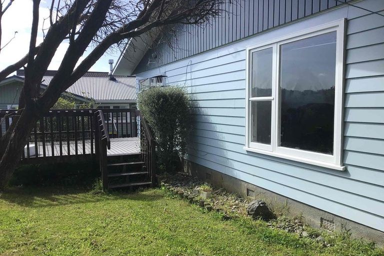 Photo of property in 42 Ayton Drive, Whitby, Porirua, 5024