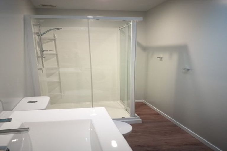 Photo of property in 8 Tahi Street, Albert Town, Wanaka, 9305