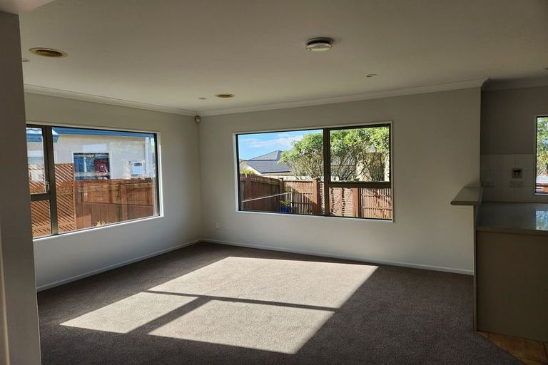 Photo of property in 10 Sandybrow, Churton Park, Wellington, 6037