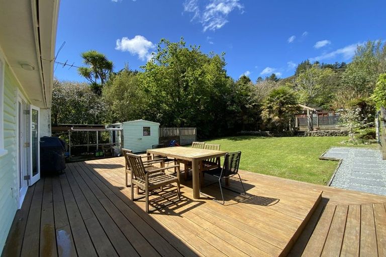 Photo of property in 96 Hair Street, Wainuiomata, Lower Hutt, 5014