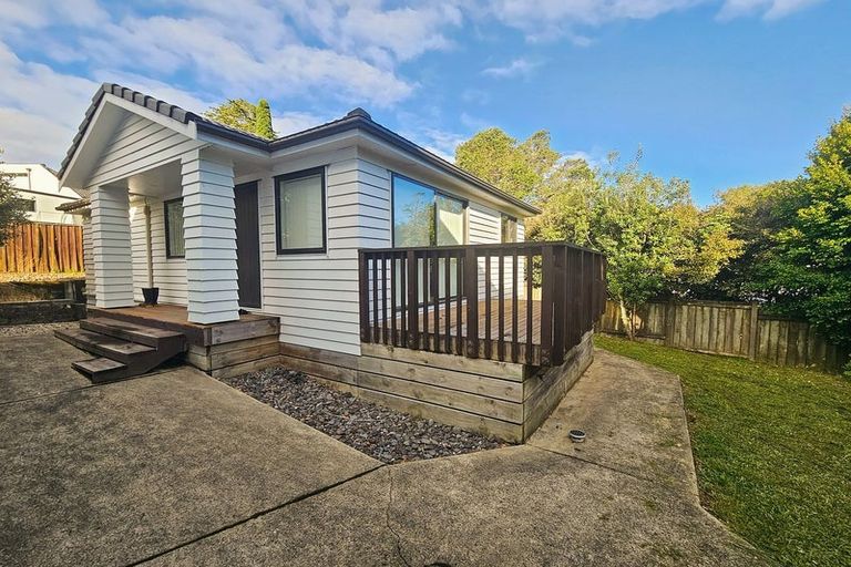 Photo of property in 109 Porritt Avenue, Chatswood, Auckland, 0626