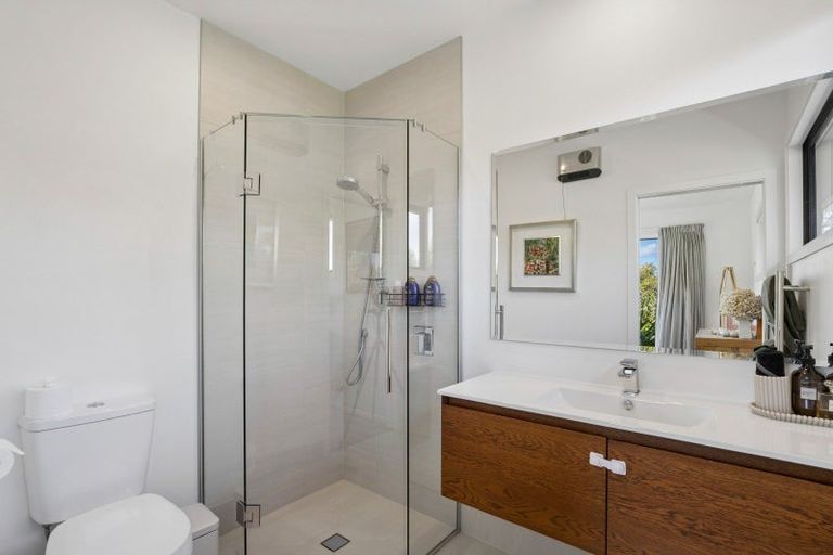 Photo of property in 4 Durness Court, Jacks Point, Queenstown, 9371