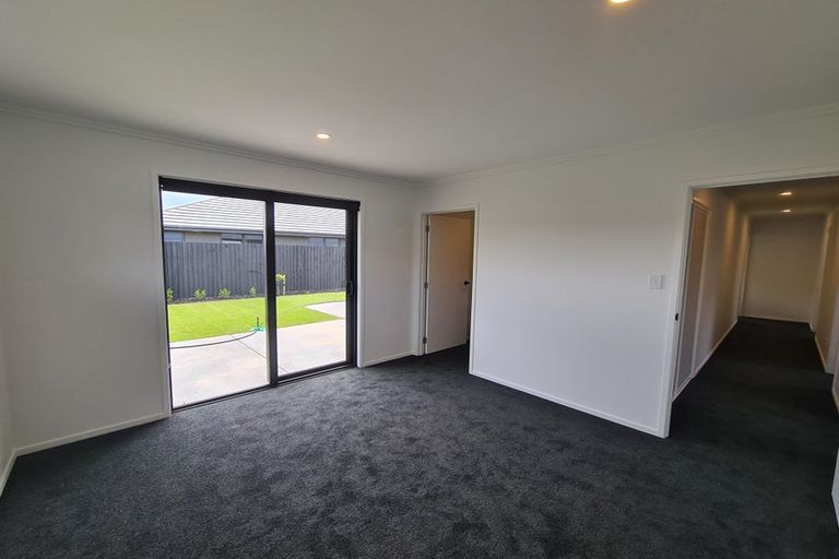 Photo of property in 20 Selfe Crescent, Burwood, Christchurch, 8083