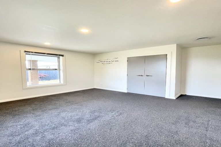 Photo of property in 85 Tiro Tiro Road, Levin, 5510