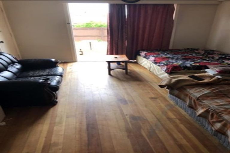 Photo of property in 1/94 Great South Road, Manurewa, Auckland, 2102