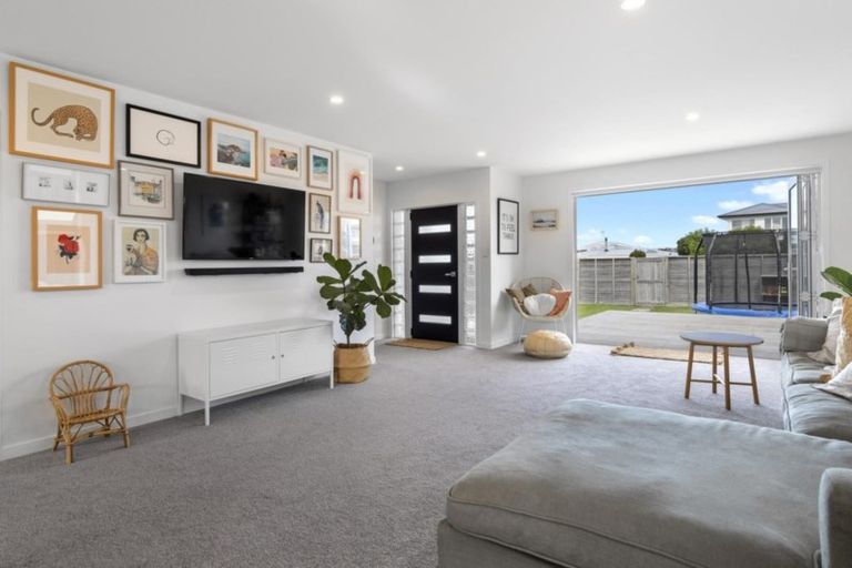 Photo of property in 54 Hinewa Road, Otumoetai, Tauranga, 3110