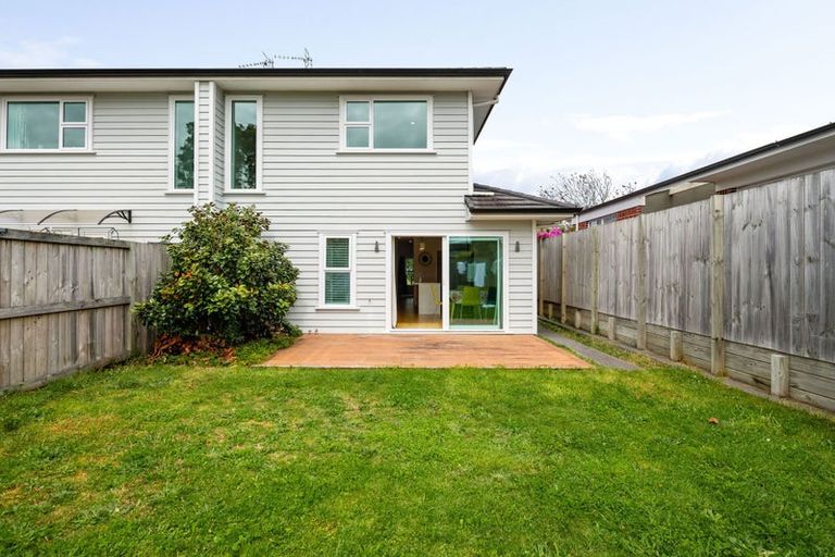 Photo of property in 1/7 Tudor Crescent, Chedworth, Hamilton, 3210