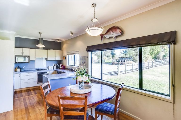 Photo of property in 2 Range Road, Waipawa, 4273