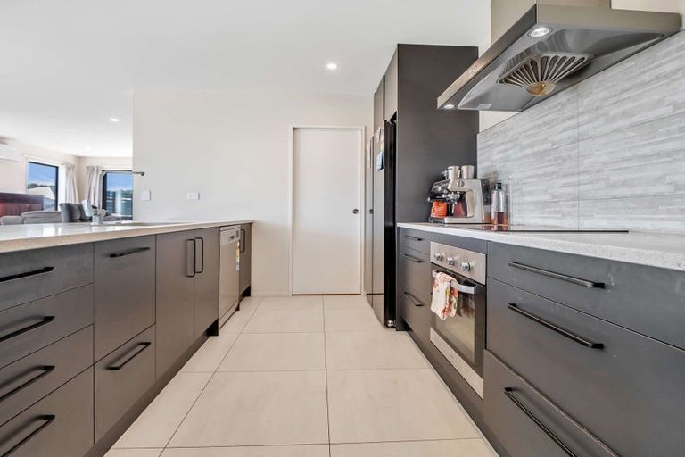 Photo of property in 19 Batchelor Place, Kaiapoi, 7630