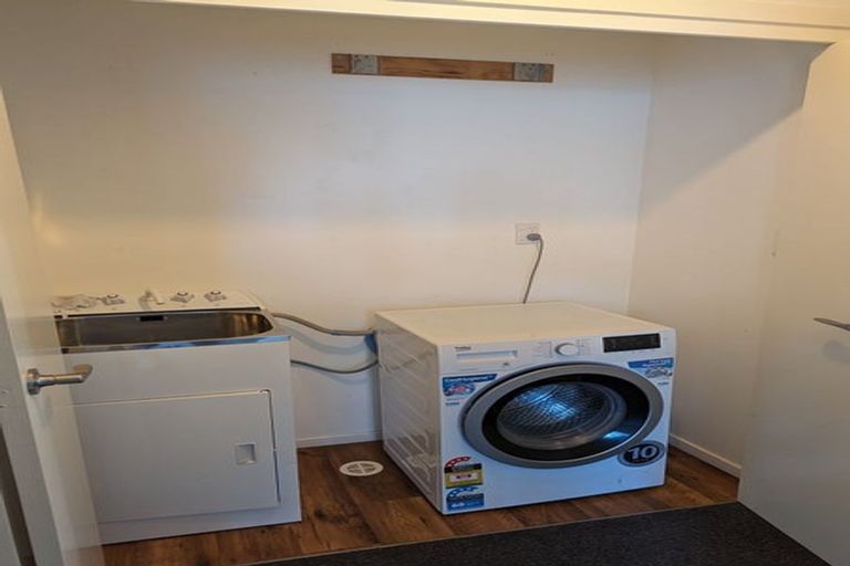 Photo of property in 2c Ford Street, Hamilton East, Hamilton, 3216