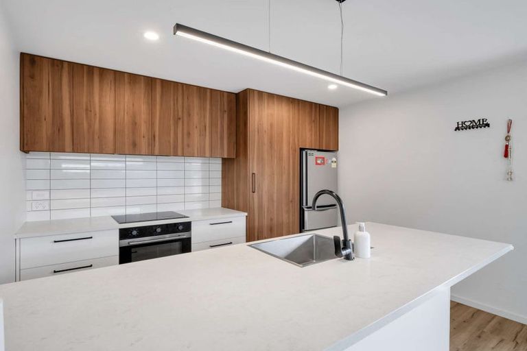 Photo of property in 7 Newhaven Street, Burwood, Christchurch, 8083